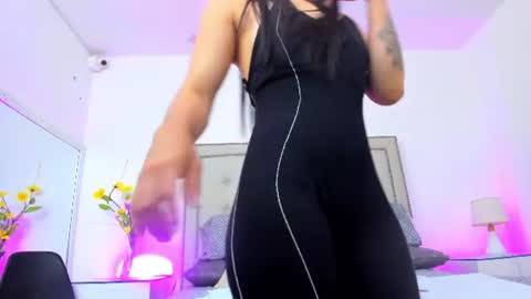 sofhyalove online show from 08-05-26, 09:06