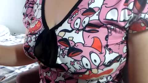 Snapshot of sofi995971 chatting on 06-03-26, 04:12 Sofa Castellanos online show from 06-03-26, 04:12