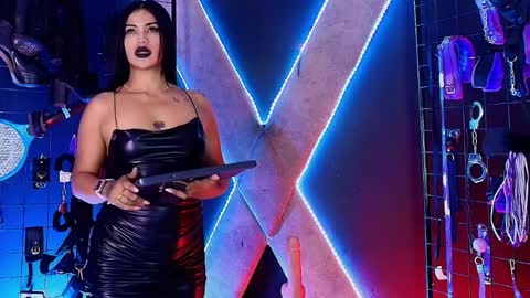 Snapshot of sofi_bdsm_queen chatting on 04-02-26, 08:28 Charlotte and cloe online show from 04-02-26, 08:28