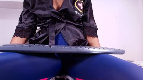 Sofia online show from 01-22-25, 03:09