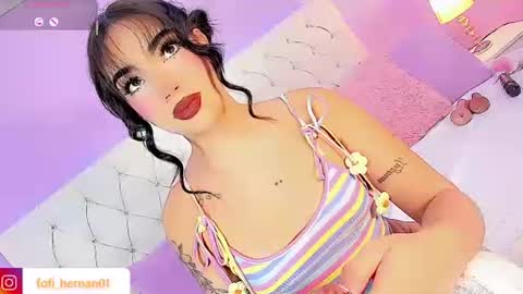 Snapshot of sofi_hdzz chatting on 06-28-26, 01:17 sofi_hdzz online show from 06-28-26, 01:17