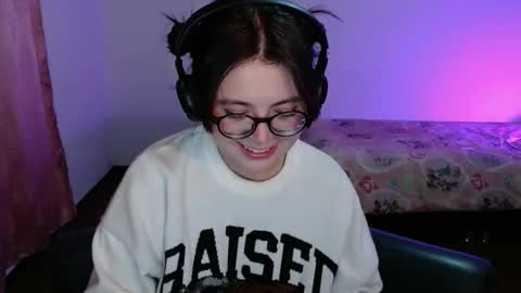 Sofi Lynch online show from 01-17-26, 05:01