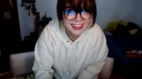Snapshot of sofi_lynch chatting on 06-09-26, 04:57 Sofi Lynch online show from 06-09-26, 04:57
