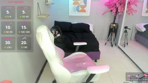 Snapshot of sofi_monroeee chatting on 07-18-26, 07:39 Sofia online show from 07-18-26, 07:39