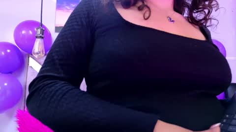 Sofi Noa online show from 11-15-25, 11:29