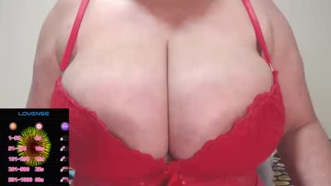 Mila online show from 12-24-24, 08:44