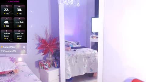 sofi smith online show from 12-14-24, 01:39