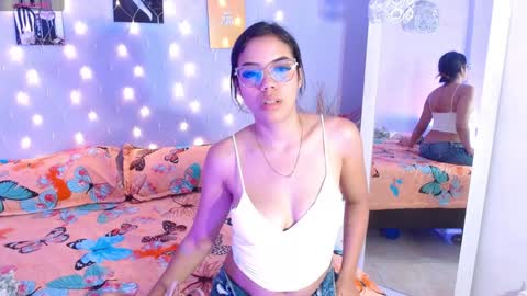 sofi smith online show from 12-17-24, 08:21