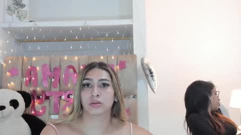 sofi smith online show from 01-19-25, 03:32