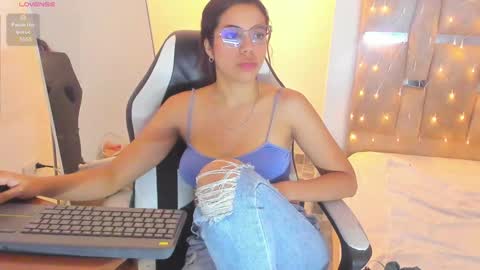 sofi smith online show from 01-31-25, 11:56