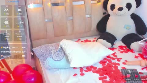 sofi smith online show from 02-15-25, 02:15