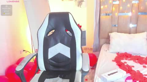 sofi smith online show from 02-15-25, 11:03