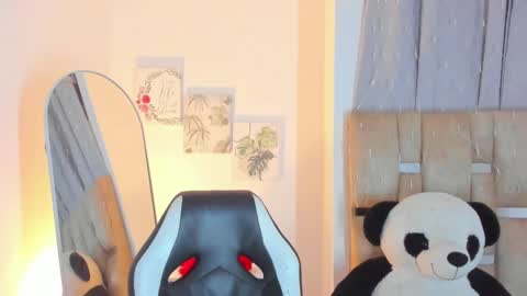 sofi smith online show from 02-23-25, 02:57