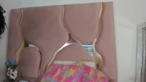 SOFIA online show from 02-26-26, 08:52