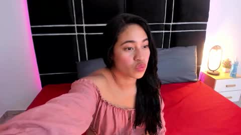 sofia__ll online show from 01-06-26, 07:39