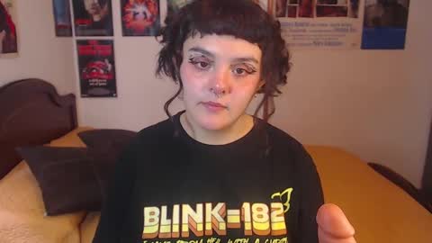 Snapshot of sofia_coolle chatting on 12-27-24, 01:28 Sofi online show from 12-27-24, 01:28