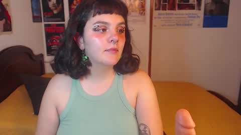 Snapshot of sofia_coolle chatting on 01-02-25, 10:44 Sofi online show from 01-02-25, 10:44