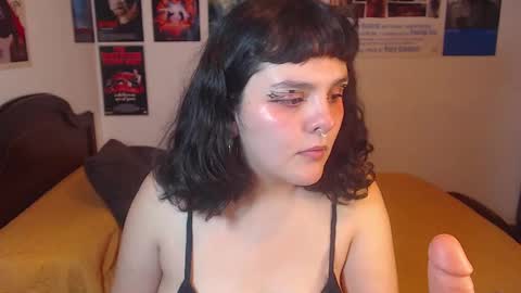 Snapshot of sofia_coolle chatting on 01-13-25, 10:35 Sofi online show from 01-13-25, 10:35