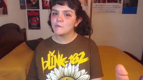 Snapshot of sofia_coolle chatting on 02-04-25, 11:49 Sofi online show from 02-04-25, 11:49