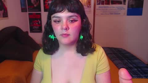 Snapshot of sofia_coolle chatting on 02-24-25, 11:52 Sofi online show from 02-24-25, 11:52