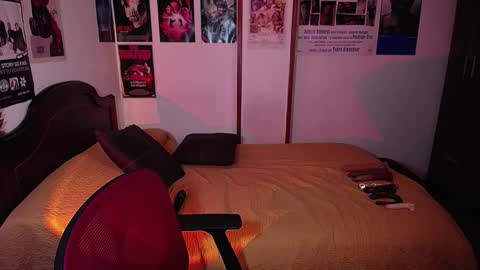 Snapshot of sofia_coolle chatting on 10-10-25, 10:09 Sofi online show from 10-10-25, 10:09