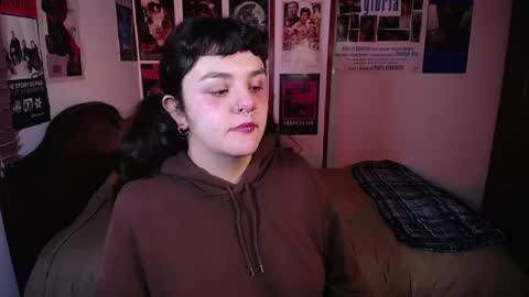 Snapshot of sofia_coolle chatting on 06-08-26, 01:44 Sofi online show from 06-08-26, 01:44