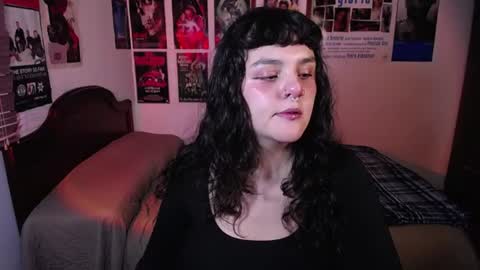 Snapshot of sofia_coolle chatting on 06-27-26, 01:50 Sofi online show from 06-27-26, 01:50