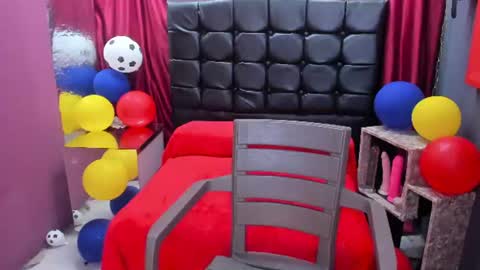 Snapshot of sofia_delrio chatting on 06-27-26, 12:22 Miss Sofi online show from 06-27-26, 12:22