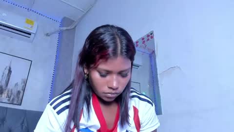 Snapshot of sofia_ebon chatting on 06-02-26, 03:47 sofia_ebon online show from 06-02-26, 03:47
