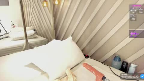 Snapshot of sofia_goez_ chatting on 02-19-25, 11:06 Sofia online show from 02-19-25, 11:06