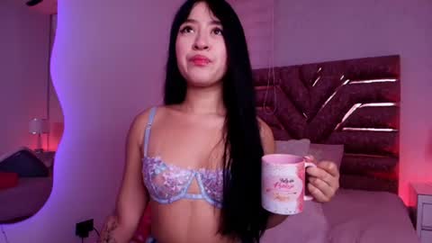 Snapshot of sofia_gomes_ chatting on 07-07-26, 11:58 sofia gomes online show from 07-07-26, 11:58