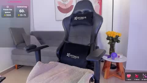 Snapshot of sofia_jones2 chatting on 03-05-26, 01:56 Sofia Jo IG sofisj023 online show from 03-05-26, 01:56