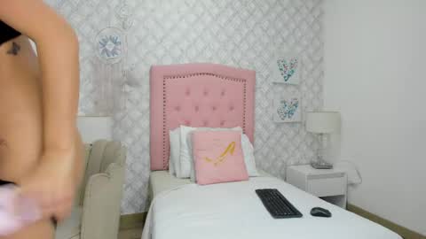 Snapshot of sofia_martinez9 chatting on 06-02-26, 07:38 sofia_martinez9 online show from 06-02-26, 07:38