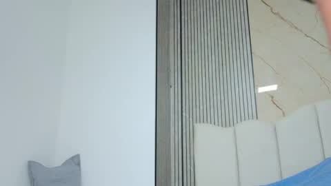 Snapshot of sofia_martinn chatting on 04-22-26, 02:58 Sofia online show from 04-22-26, 02:58