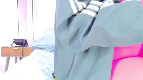 Snapshot of sofia_martinn chatting on 05-22-26, 03:02 Sofia online show from 05-22-26, 03:02