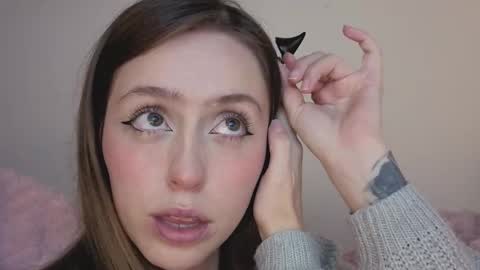 Snapshot of sofia_palacios_ chatting on 11-06-25, 03:40 online show from 11-06-25, 03:40