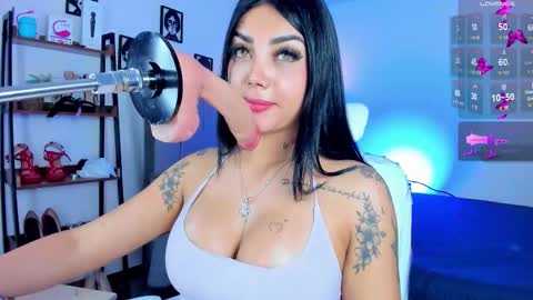 Snapshot of sofia_riot1 chatting on 03-15-26, 03:12 sofia online show from 03-15-26, 03:12