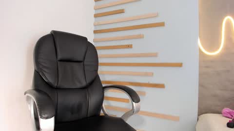 Snapshot of sofia_riveraa chatting on 12-07-24, 11:12 SOFIA online show from 12-07-24, 11:12