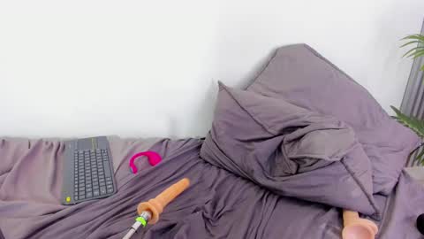 Snapshot of sofia_riveraa chatting on 02-23-25, 07:17 SOFIA online show from 02-23-25, 07:17