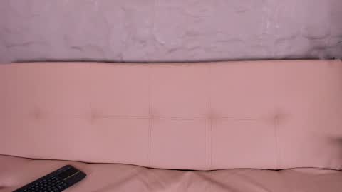 Snapshot of sofia_riveraa chatting on 09-23-25, 08:23 SOFIA online show from 09-23-25, 08:23