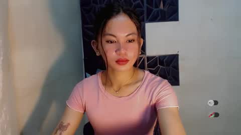 sofia_sweetheart18 online show from 11-09-25, 01:20