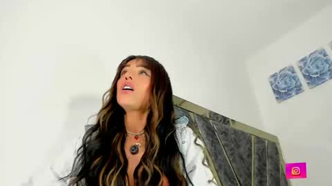 laura online show from 02-27-26, 03:39