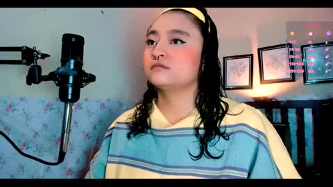 Demi Sofia online show from 02-08-25, 09:03
