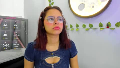 Sofa online show from 01-17-26, 11:48