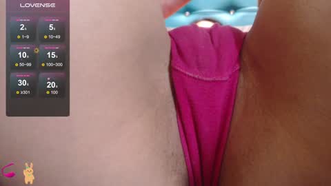 Sofa online show from 01-23-25, 02:17