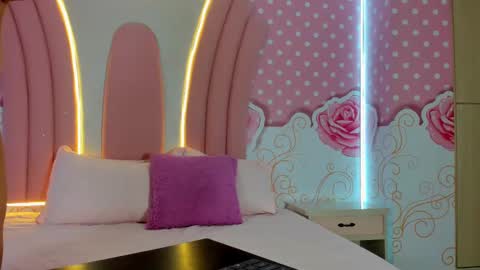 sofiaabigboobs online show from 11-19-25, 11:54