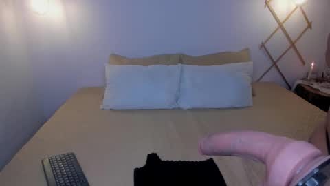 Sofi cortes626 Ig online show from 11-16-25, 04:51