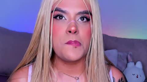 Snapshot of sofiaacortes chatting on 04-07-26, 05:30 Sofi cortes626 Ig online show from 04-07-26, 05:30