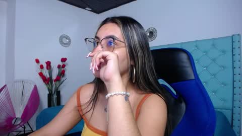 Sofia online show from 04-01-26, 12:06