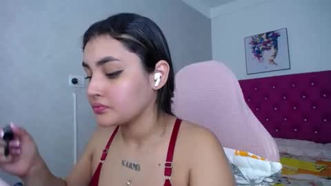 Sofia online show from 06-03-26, 02:33